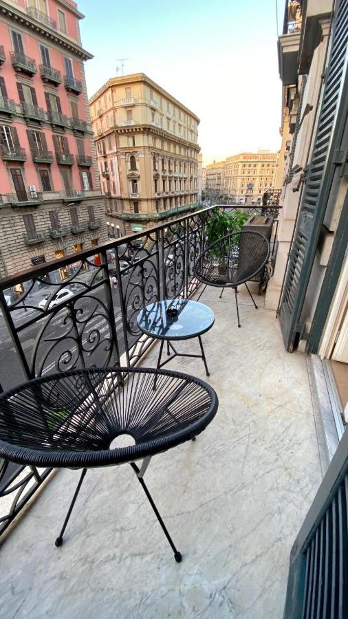 Sanfelice 33 Luxury Suites เนเปิลส์ ภายนอก รูปภาพ