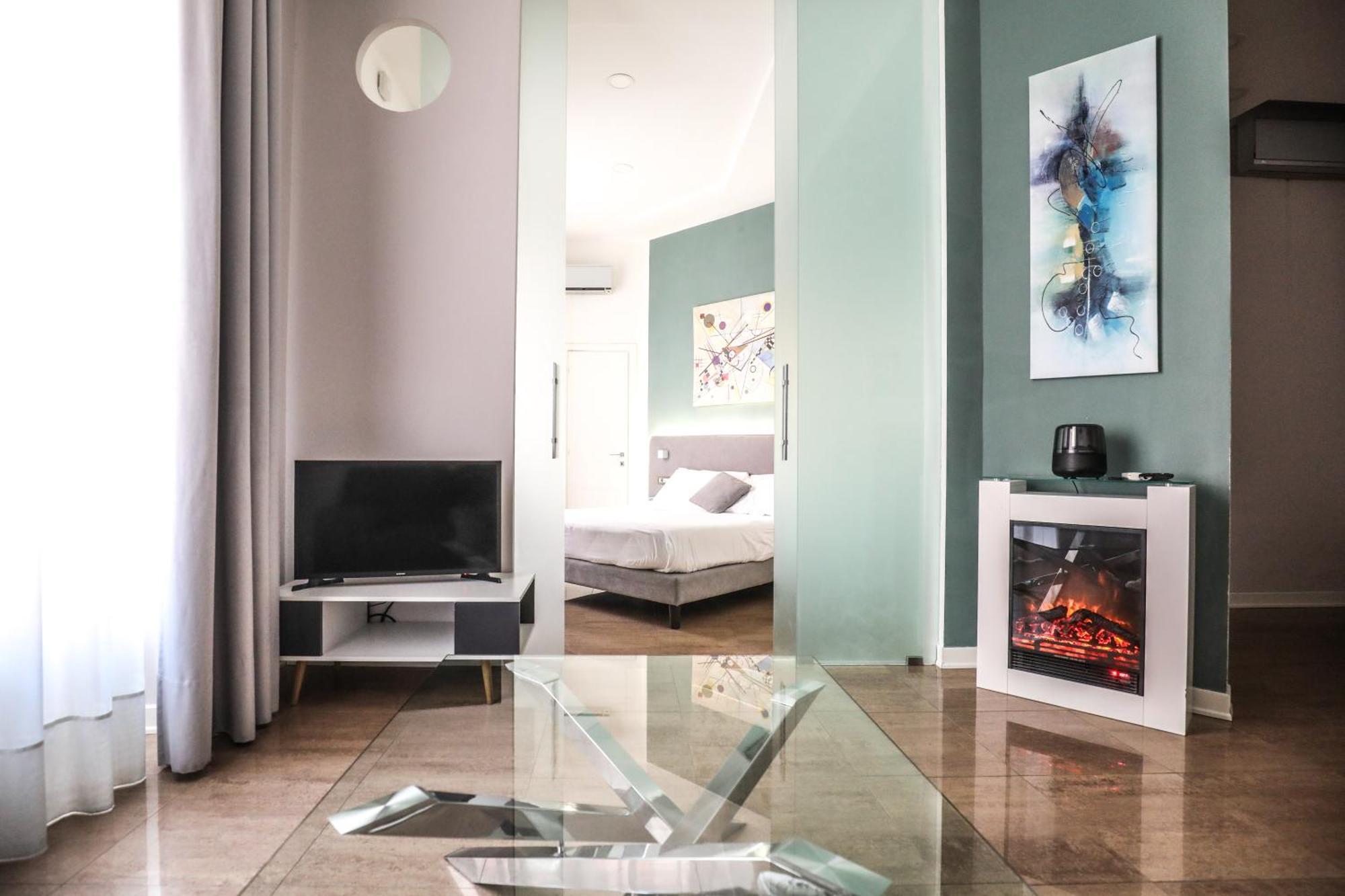 Sanfelice 33 Luxury Suites เนเปิลส์ ภายนอก รูปภาพ