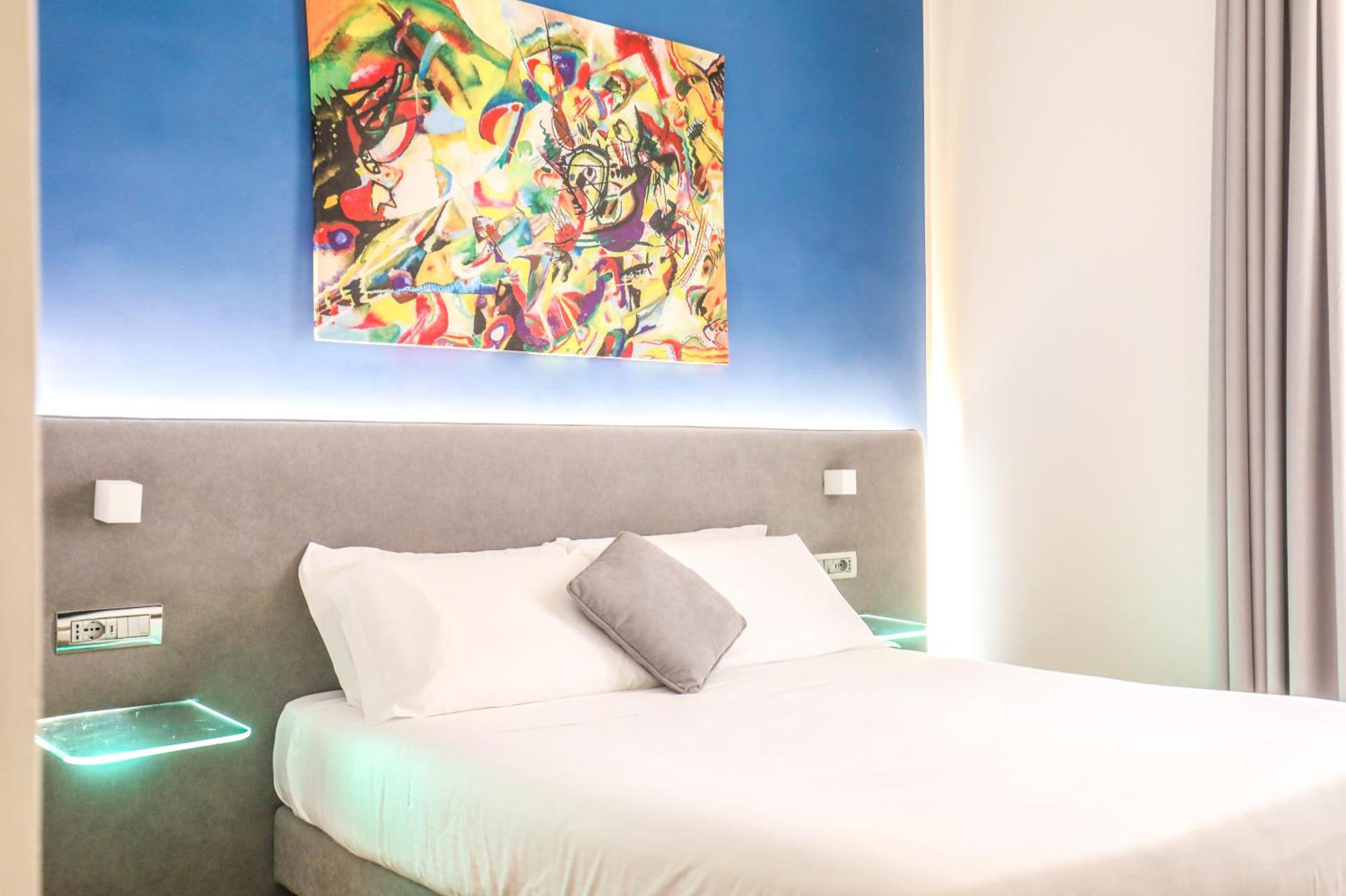 Sanfelice 33 Luxury Suites เนเปิลส์ ภายนอก รูปภาพ